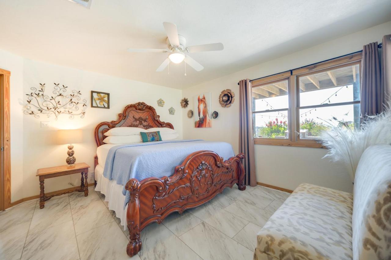Fredericksburg Retreat With Private Hot Tub And Patio! Βίλα Εξωτερικό φωτογραφία